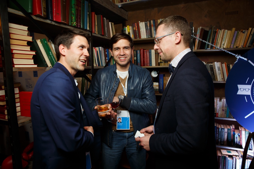 MZS – a cultural program partner of The V St. Petersburg International Legal Forum – hosted its version of Legal Drink for the Forum’s participants.